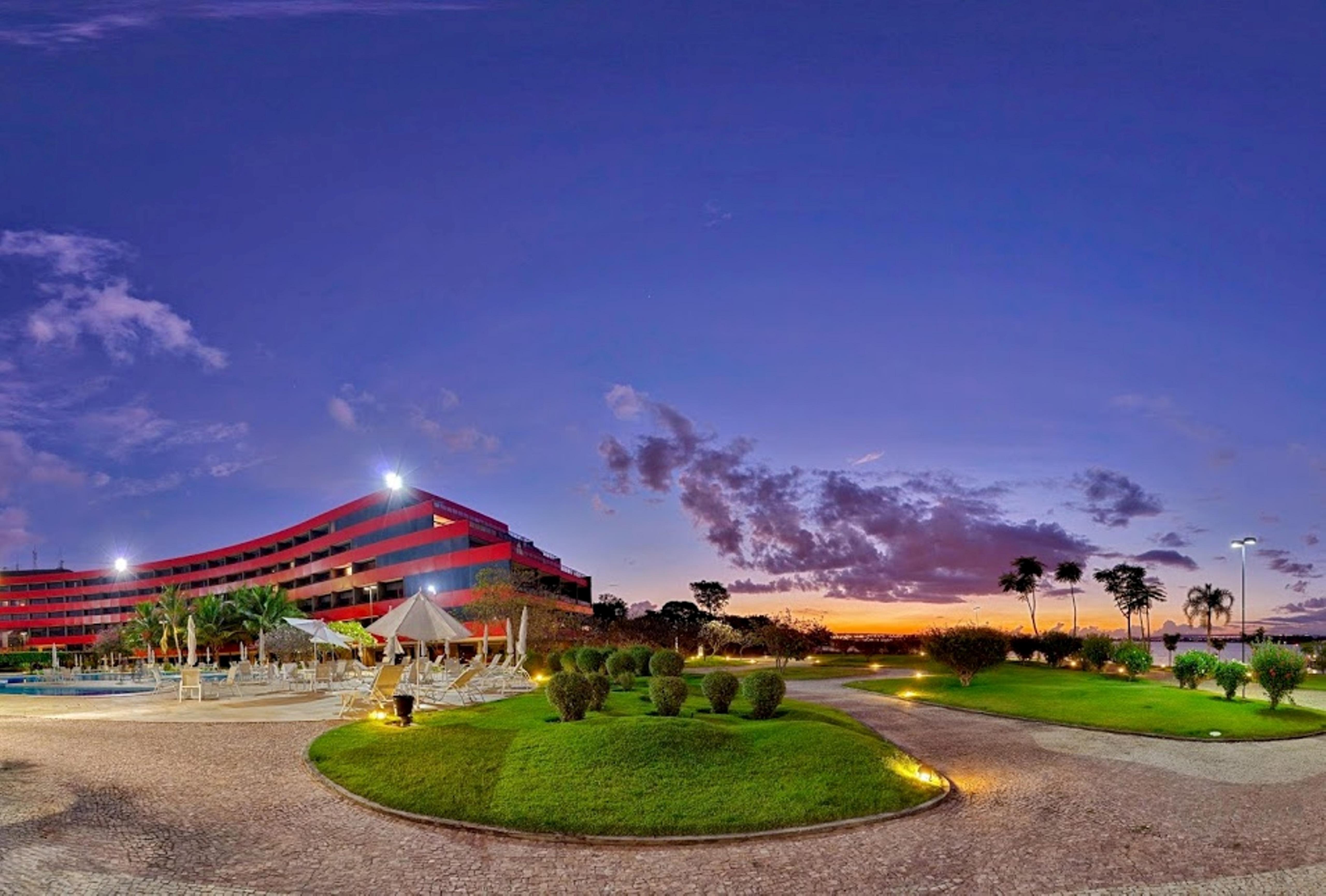 Royal Tulip Brasilia Alvorada Hotel Exterior photo