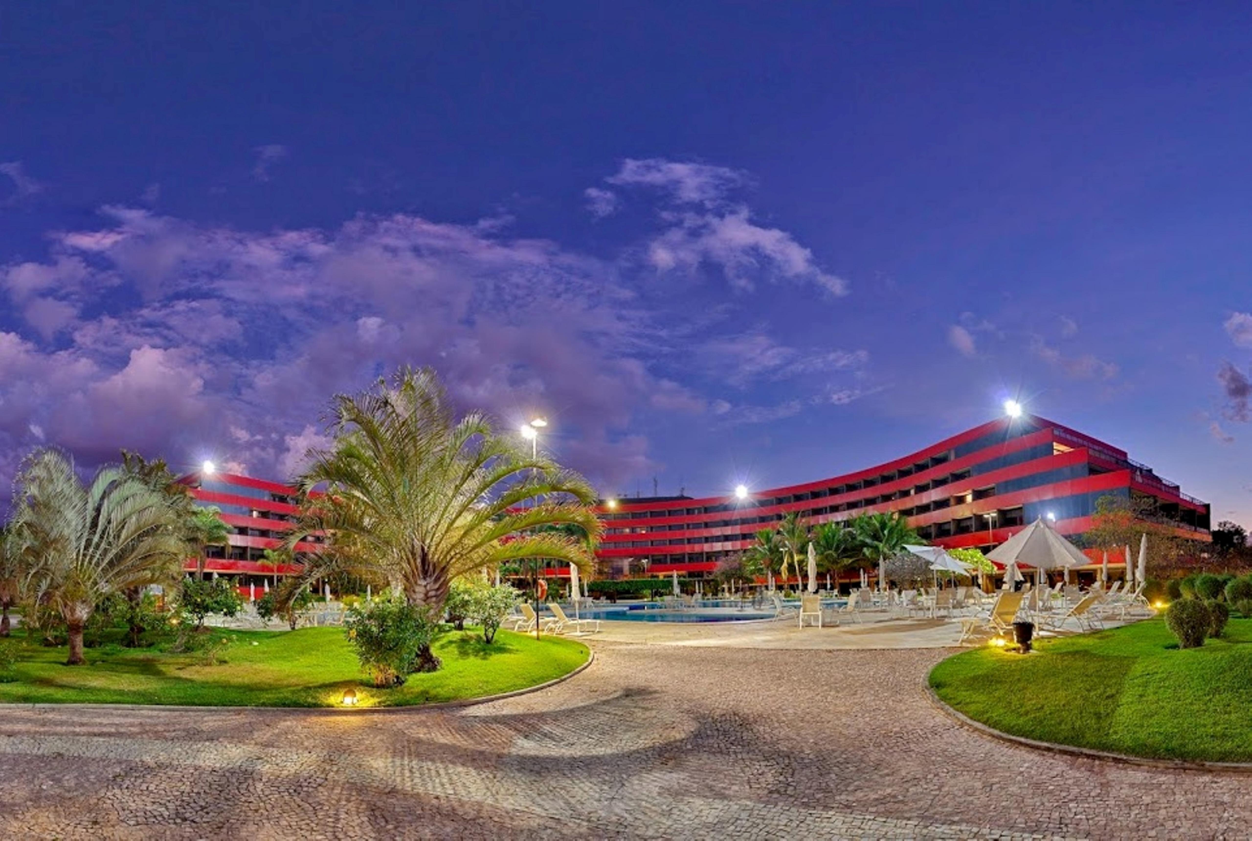 Royal Tulip Brasilia Alvorada Hotel Exterior photo